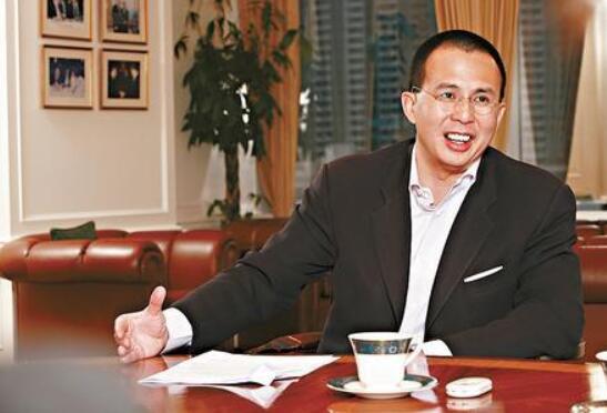 IPO参考：李嘉诚打折卖房两兄弟12秒盗走1.8亿元