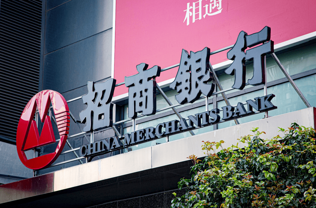上市险企4月寿险保费涨幅明显！银保渠道“大招”将进一步助推？