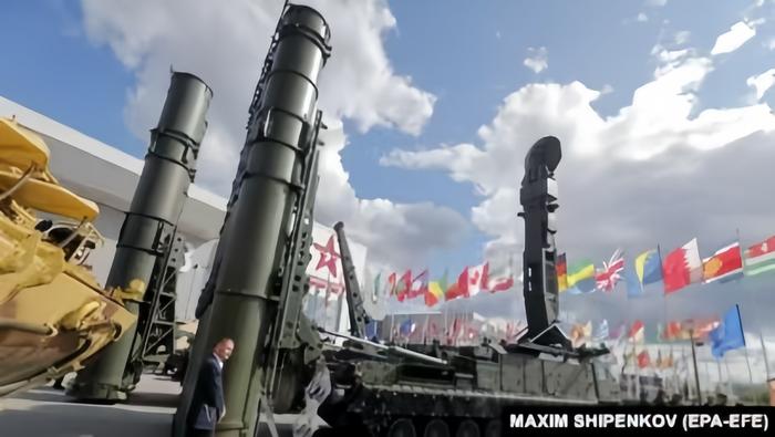 德黑兰时报编译版：伊朗与俄罗斯签署2025年交通运输和过境合作路线图