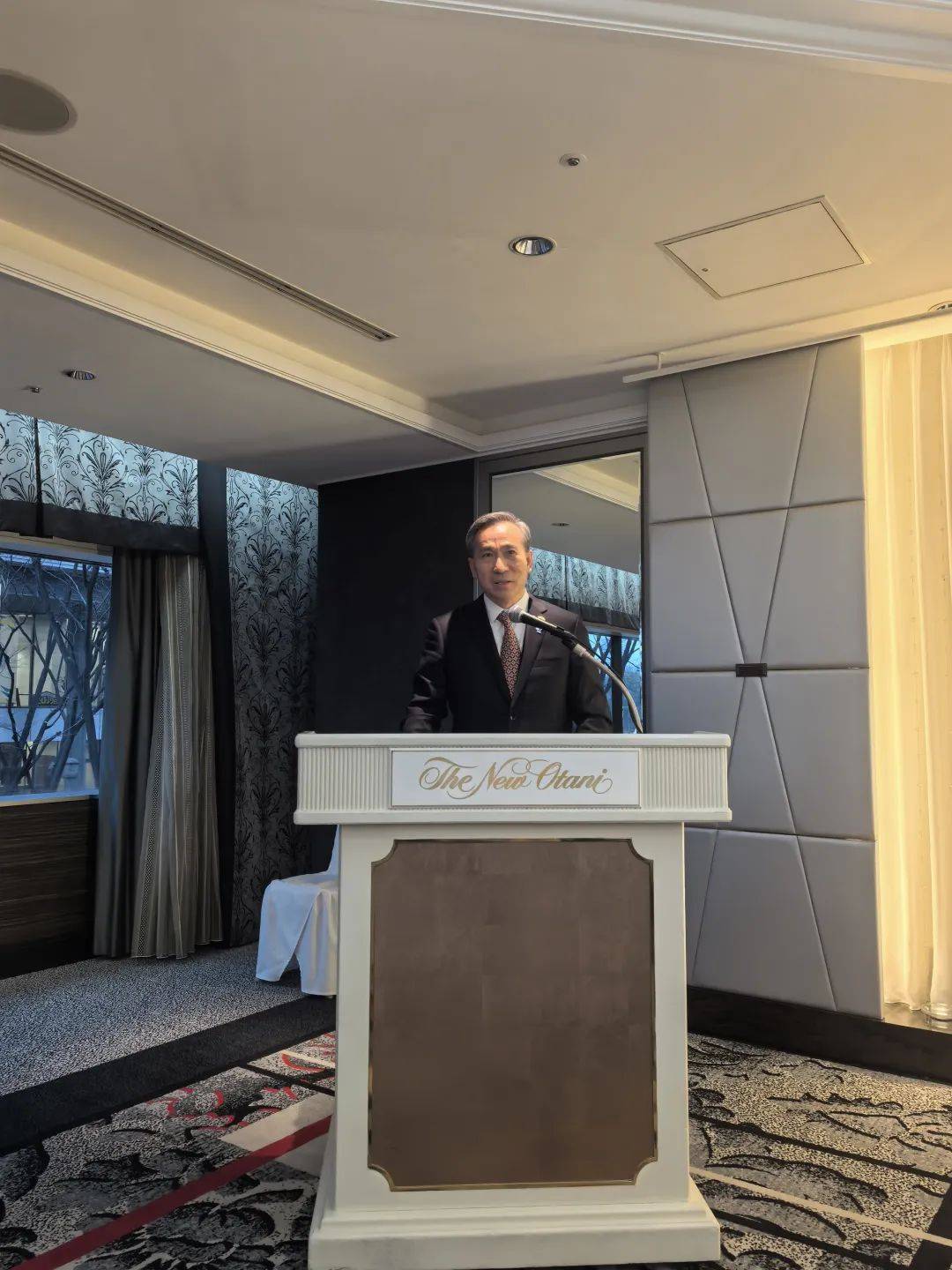 刘侃总领事出席中国-意大利经贸论坛暨第三届链博会推介会