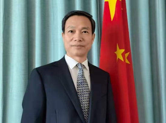 驻珀斯总领事龙定斌出席西澳工商界新春晚宴