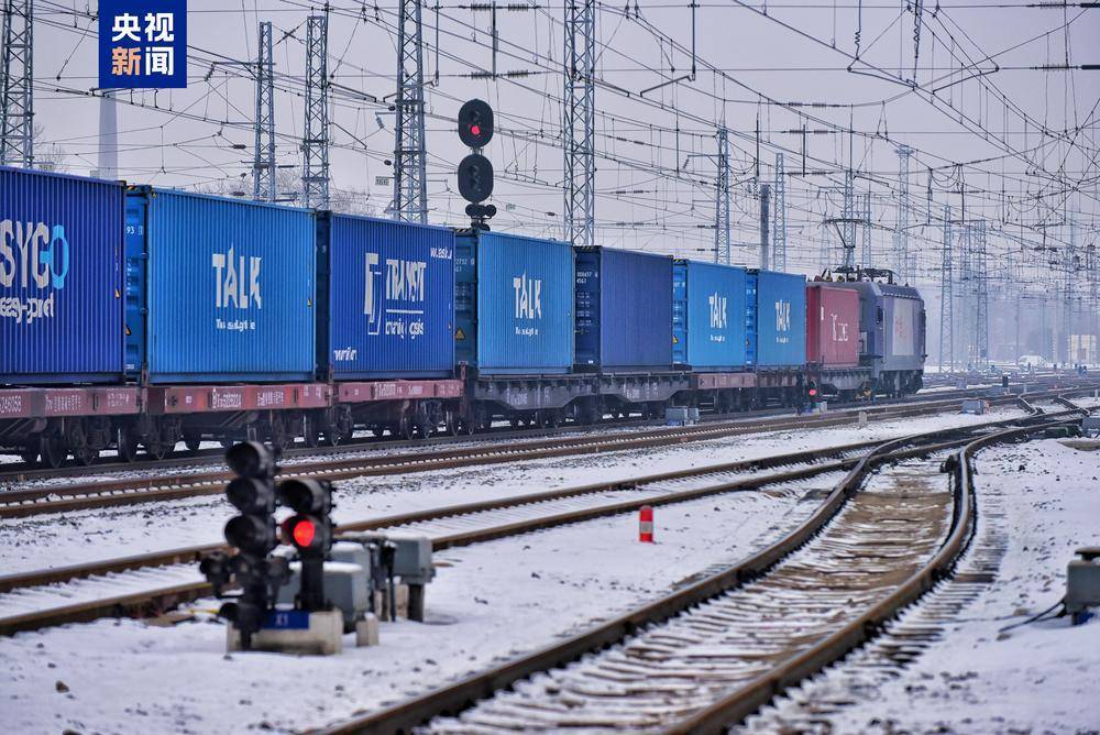 一季度国家铁路发送货物9.7亿吨，同比增长3.1%