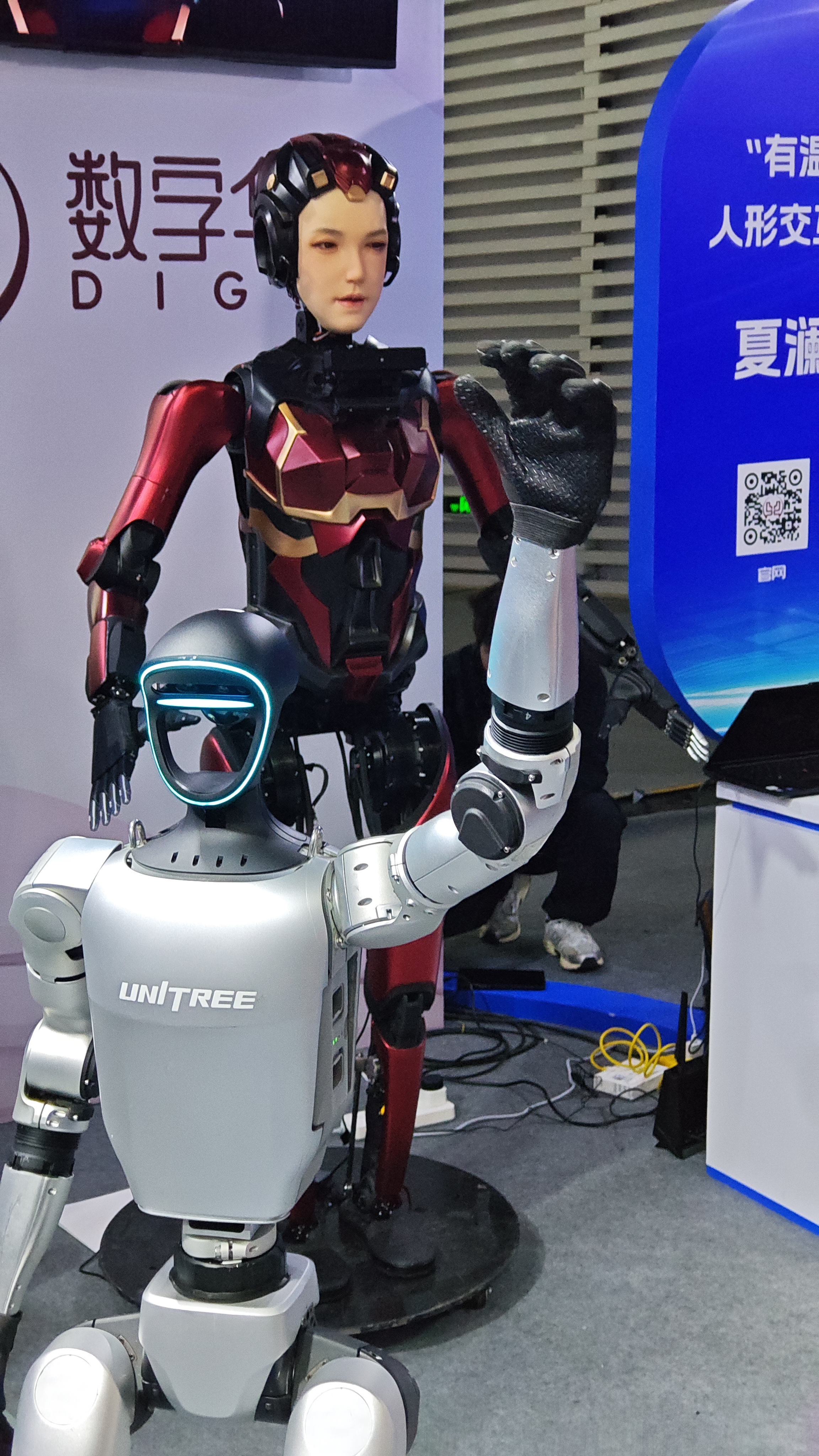 云鲸智能完成1亿美元融资 腾讯和北京机器人基金首次布局家庭具身智能赛道