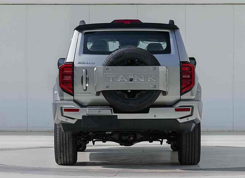 长城汽车:全新坦克400上市 售价24.98万元起