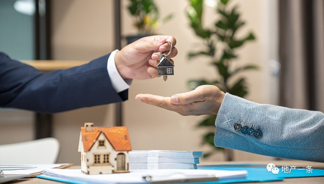 极兔速递-W(01519.HK)11月17日回购625.31万港元，年内累计回购3.05亿港元