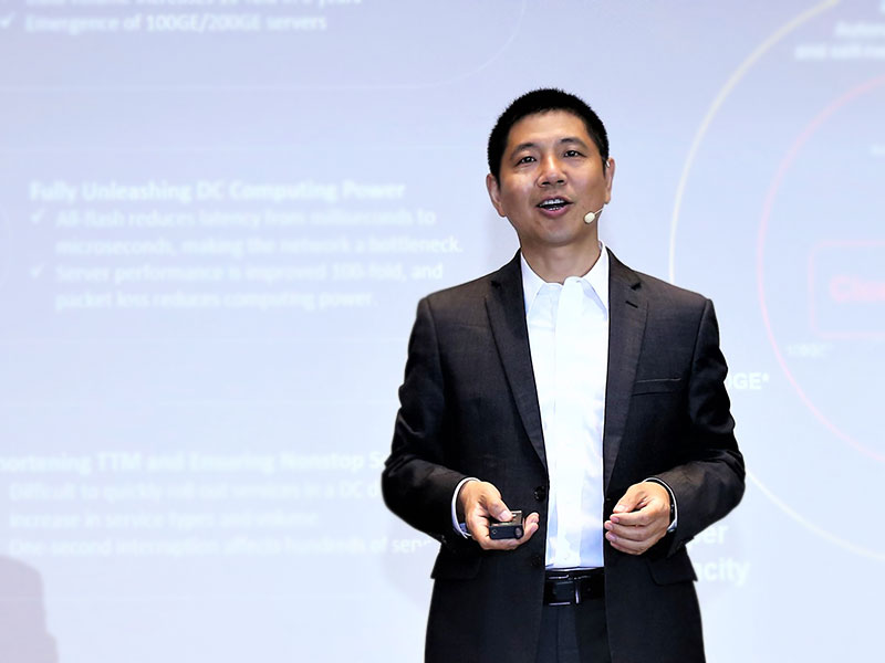 IBM CEO质疑数据中心建设潮:在现有成本下“绝无可能”获得回报