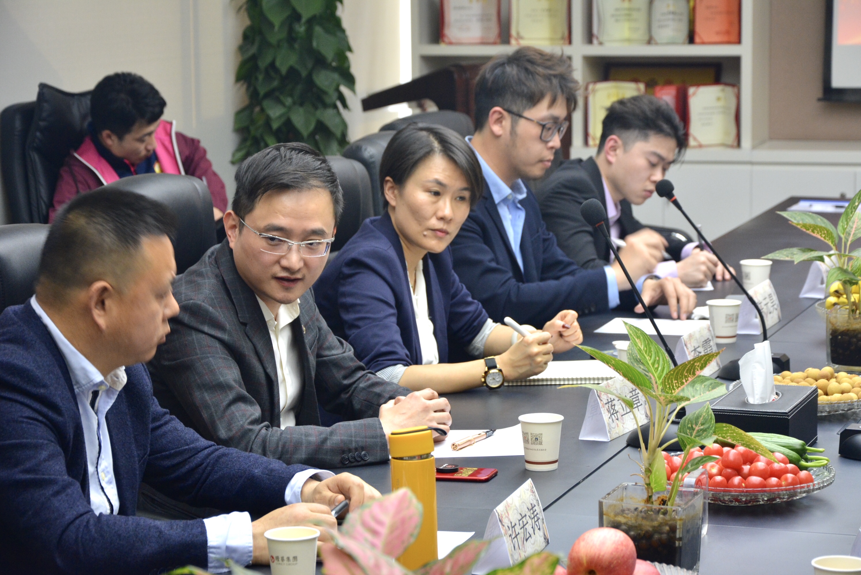 隆基与马来西亚国家石油公司达成深度合作