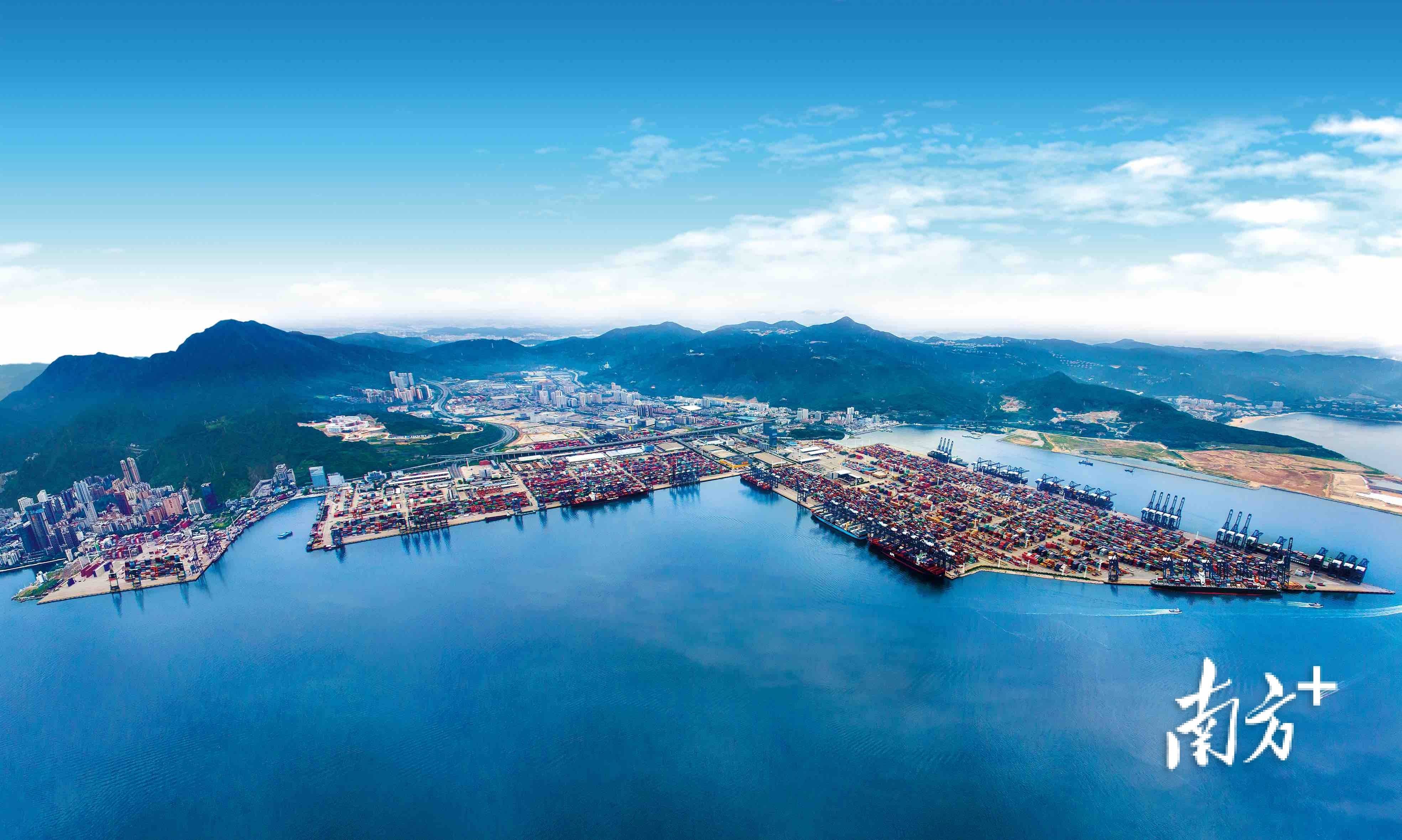 深圳国际船舶登记服务中心挂牌成立