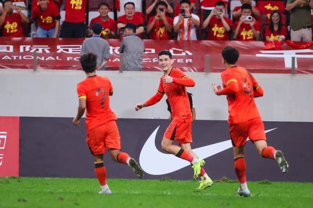 中国U23男足，挺进亚洲杯四强，刷新历史！
