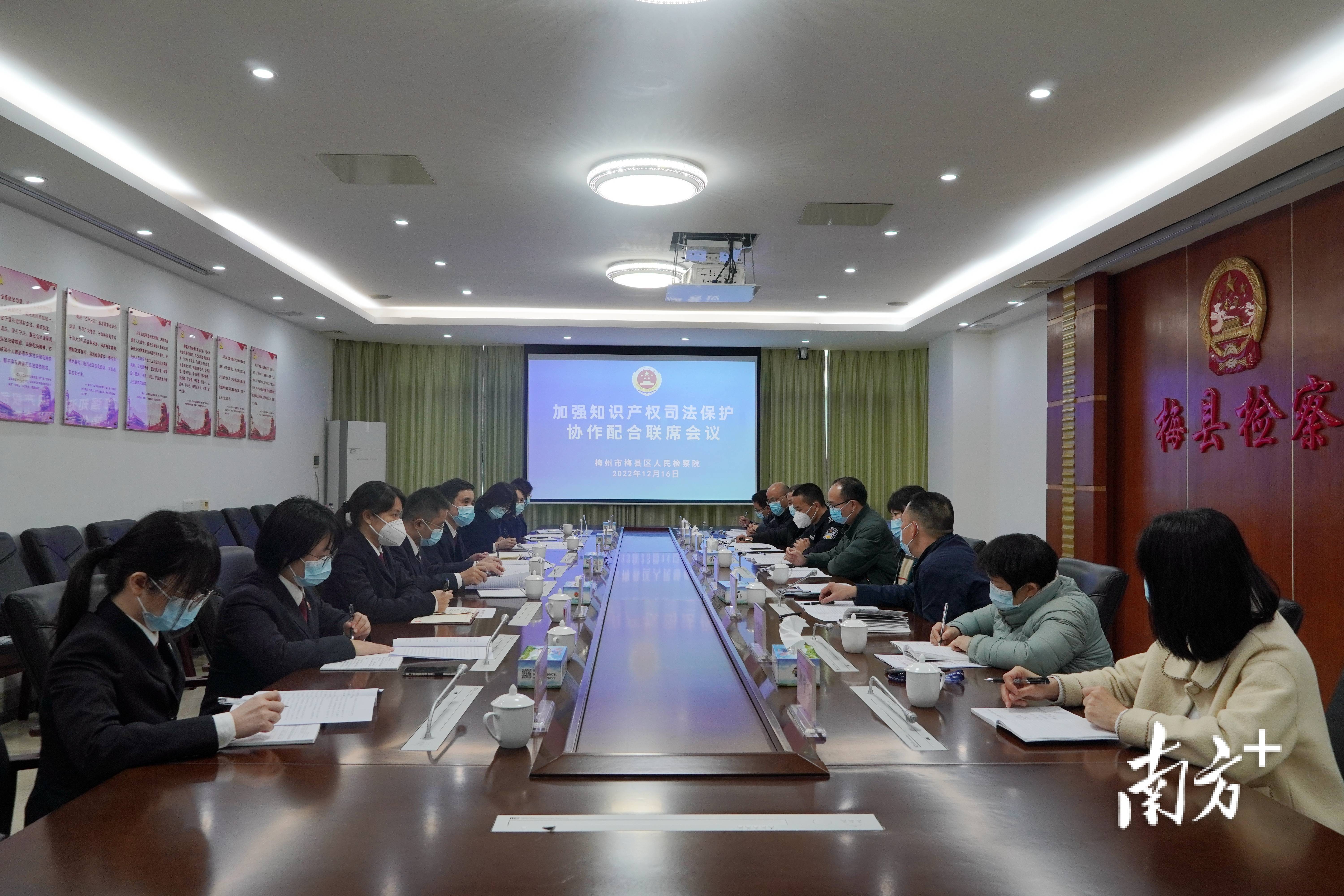 安巴聚焦可再生能源转型，倡导加强区域间协作