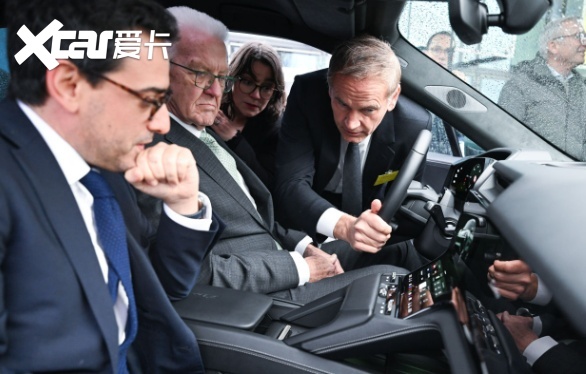 追讨旧债悬而未决,业绩承压叠加补税冲击,中国医药溢价押注亏损标的陷争议