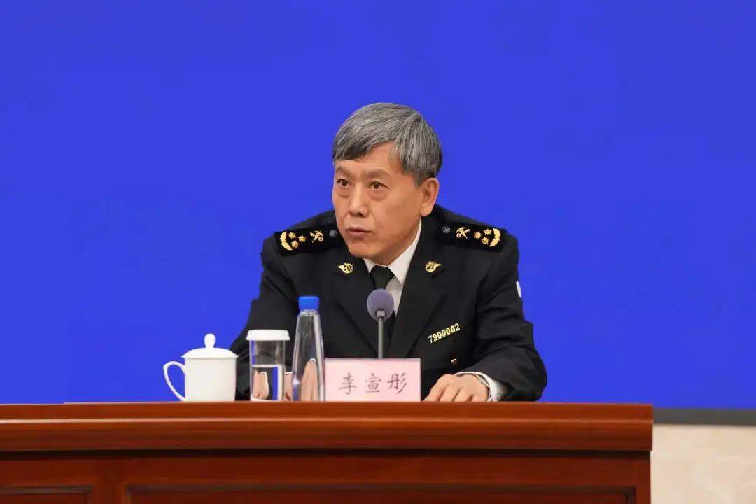 海关总署：要进一步强化进出口食品安全全链条监管