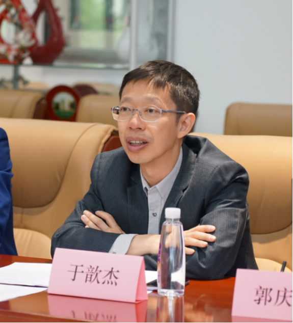 国家能源集团与清华大学签署战略合作协议