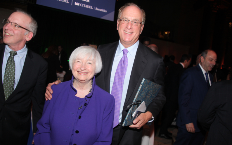 纽约联储报告刺痛白宫 哈西特放话追责 卡什卡利正面开火