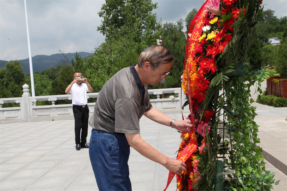原深圳市创业投资同业公会副会长兼秘书长王守仁因病逝世
