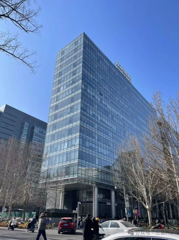 华夏基金匠心打造月度投资策略会，“DeepTalk月月谈”解读热门赛道