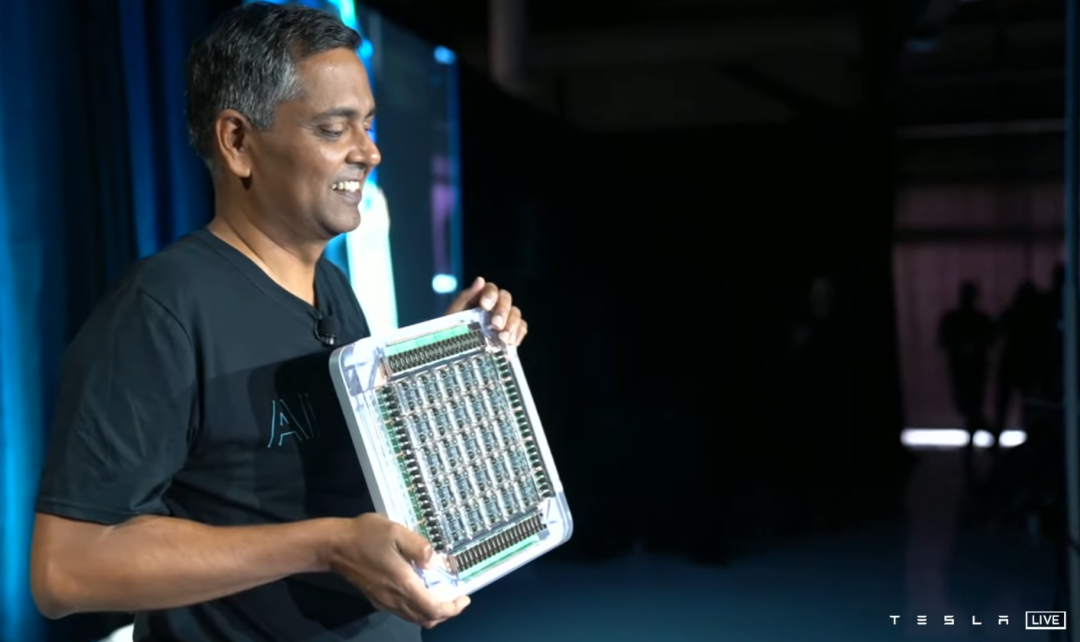 越南首套B200超级计算机投入运行