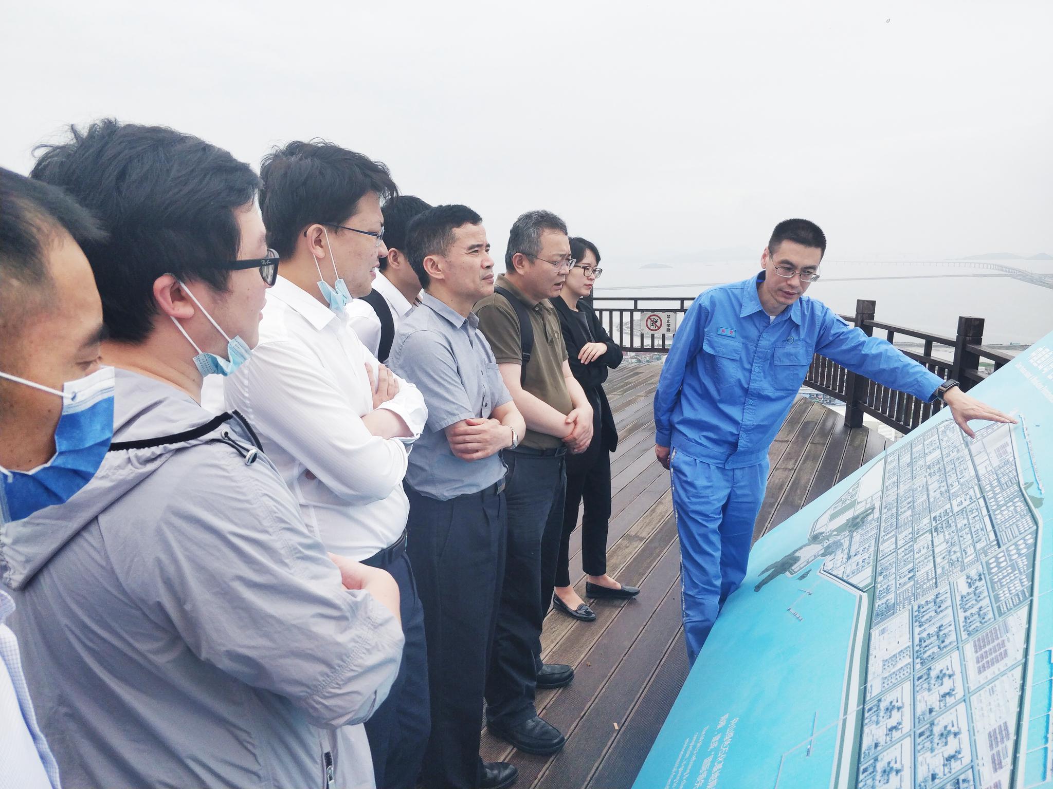 龙光控股：因融资合同纠纷被中信银行提起仲裁，要求清偿36.99亿元