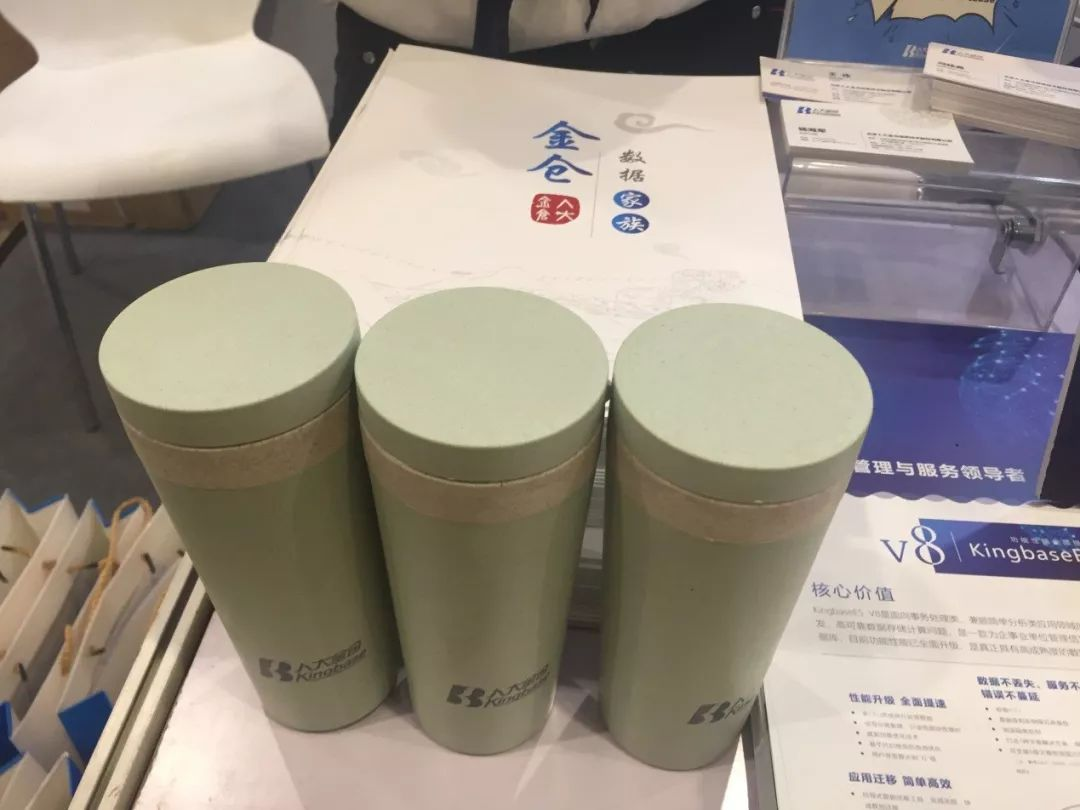 多点数智(02586.HK)3月23日回购535.69万港元，已连续3日回购