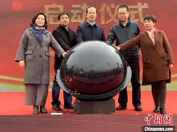 扩大高水平对外开放 大力提振消费（权威访谈・学习贯彻党的二十届四中全会精神）――访商务部党组书记、部长王文涛