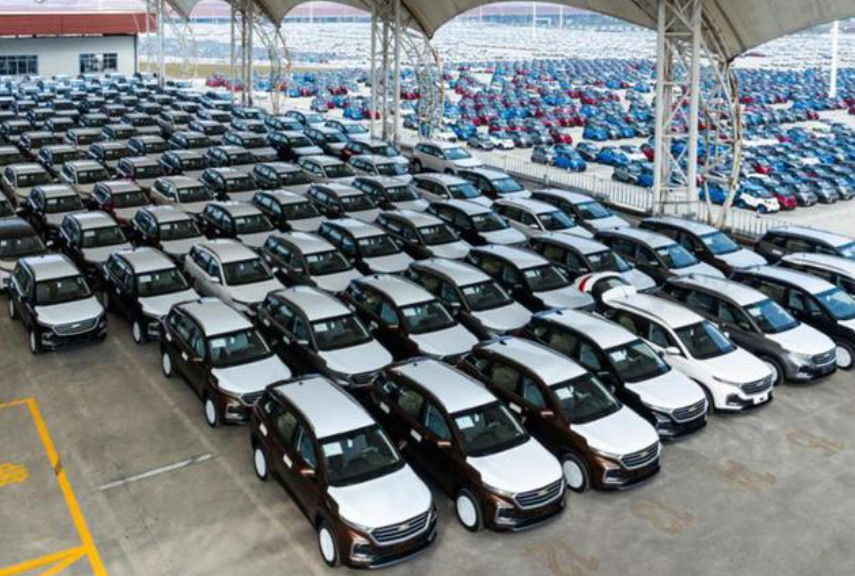 阿联酋首度跻身全球十大出口国